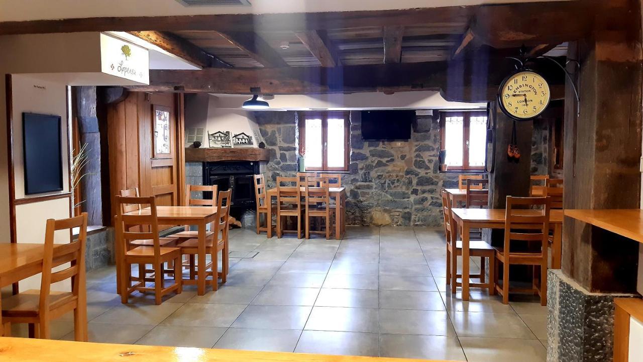 Hostal-Cicloturismo Lopenea Leitza  Εξωτερικό φωτογραφία